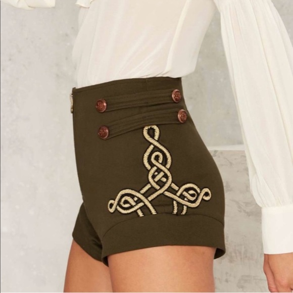 ‼️ SOLD ‼️ Nasty Gal- Military Style Dress Shorts - Size 8 - Picture 3 of 9